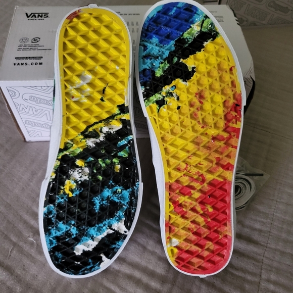 Vans Authentic Crayola Women Van Doren VNOA5KRDARF (2021) - Picture 5 of 8